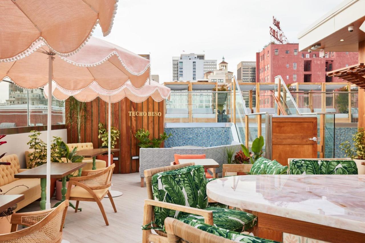Ac Hotel By Marriott San Diego Downtown Gaslamp Quarter Bagian luar foto