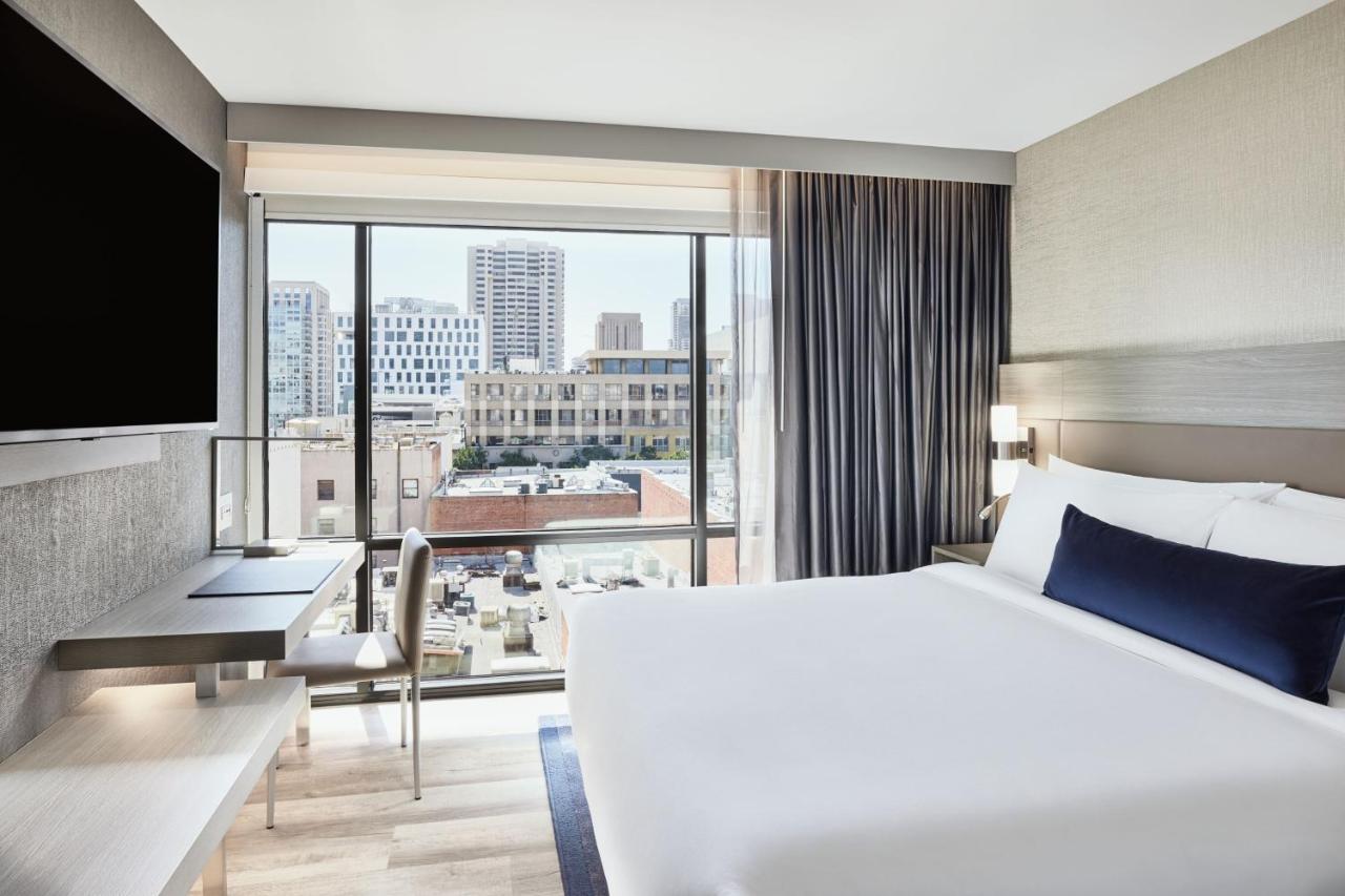 Ac Hotel By Marriott San Diego Downtown Gaslamp Quarter Bagian luar foto