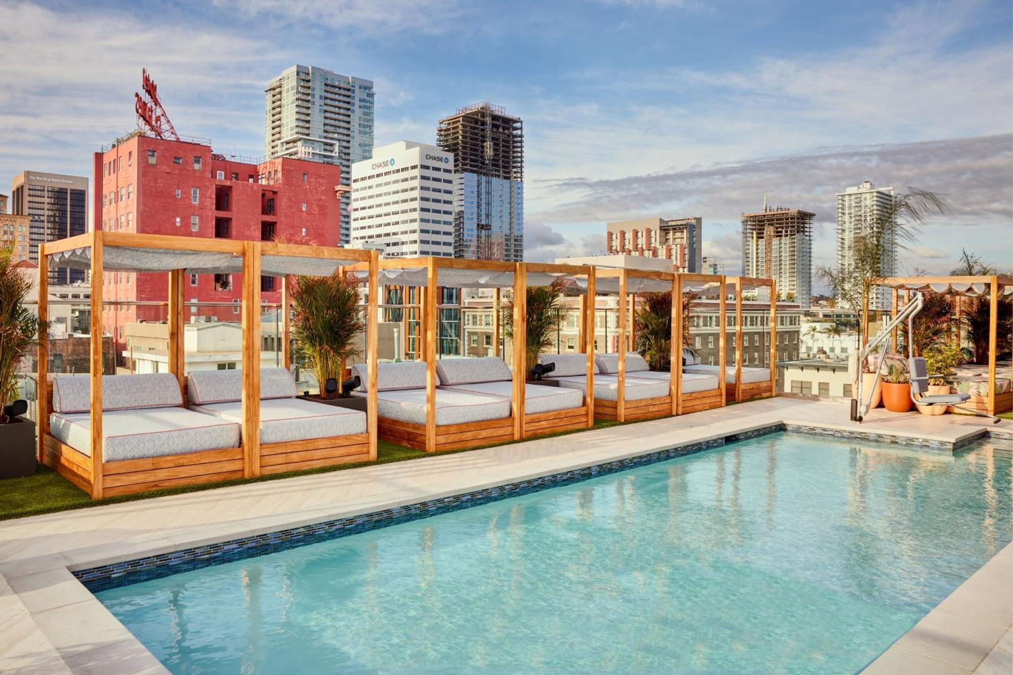 Ac Hotel By Marriott San Diego Downtown Gaslamp Quarter Bagian luar foto