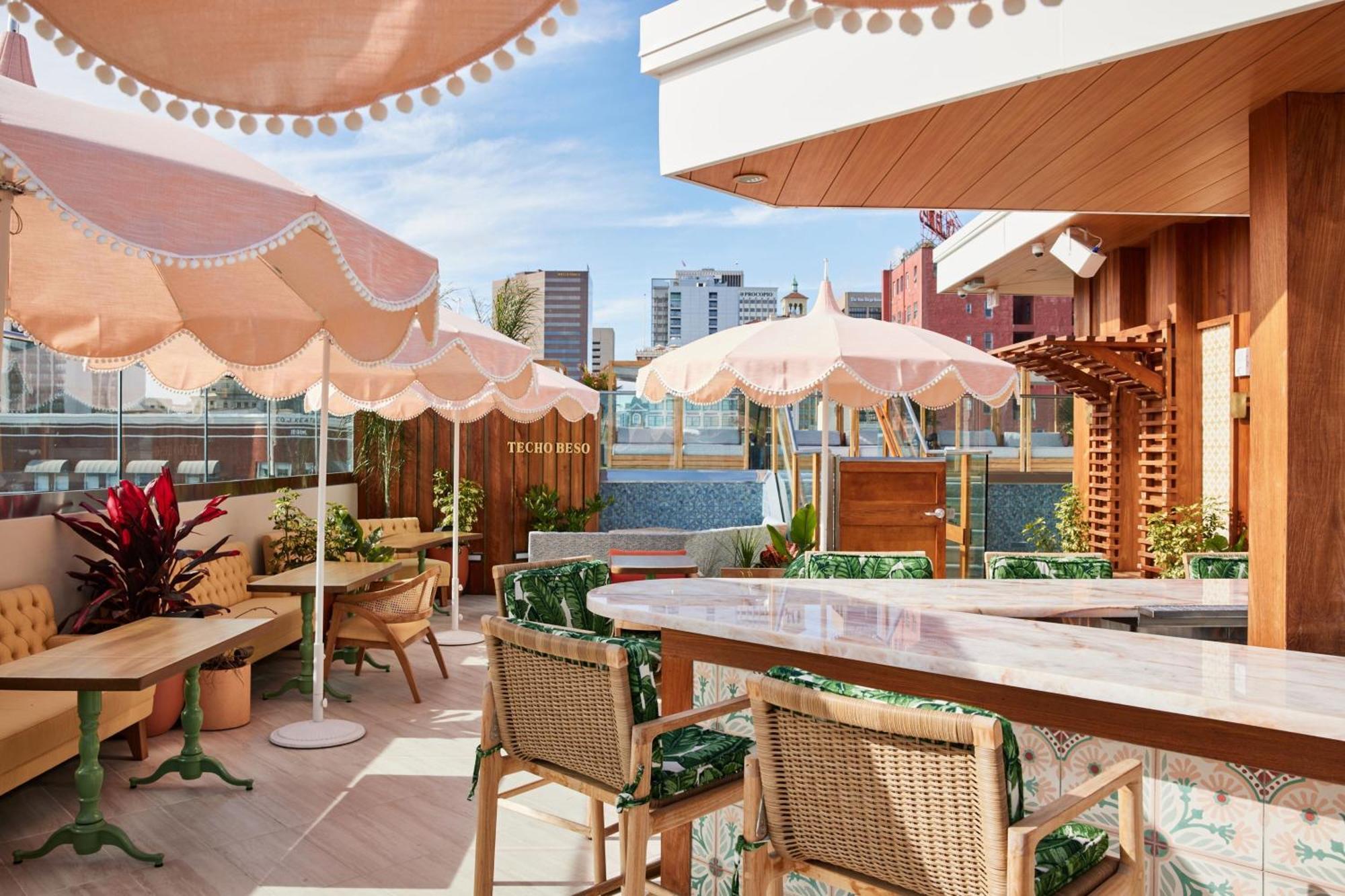 Ac Hotel By Marriott San Diego Downtown Gaslamp Quarter Bagian luar foto